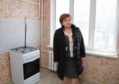 Елена Сорокина проверила квартиры для рязанских детей-сирот