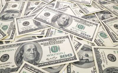 Эксперт: курс доллара может вырасти по всем фронтам