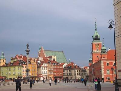 Власти Варшавы направят пристава для изъятия недвижимости РФ