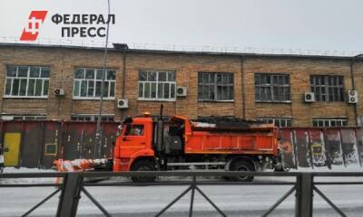 Владивосток встал в пробки из-за снегопада