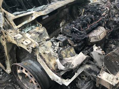 Житель Самары по ошибке сжег чужой автомобиль из-за ревности