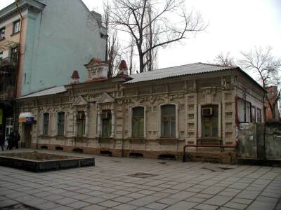 В Краснодаре по решению суда отремонтируют памятник архитектуры начала XX века