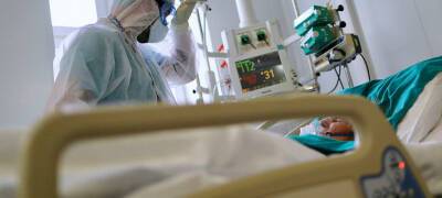 Сегодня в стационарах Карелии врачи спасают жизни 584 коронавирусных больных