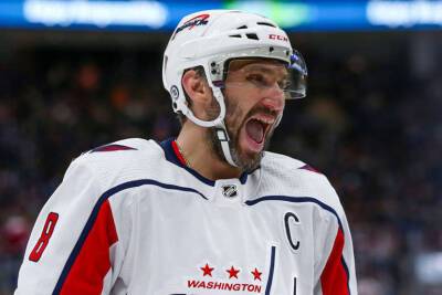 Александр Овечкин - Адам Фокс - Овечкина признали третьей звездой игрового дня в НХЛ - sport.ru - Вашингтон - Нью-Йорк