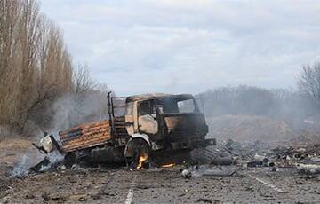 «Водитель отказался за руль садится, украинцы обстреливают колонны»