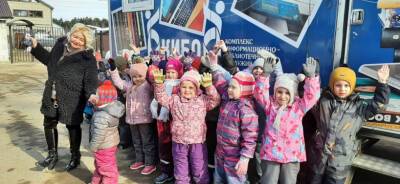 Мобильная библиотека КИБО посетила детсад №66 в деревне Кузяево