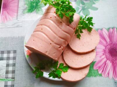Недостаток белка обнаружили в нижегородской вареной колбасе