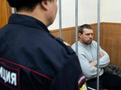 Полицейским по делу Годунова смягчили срок