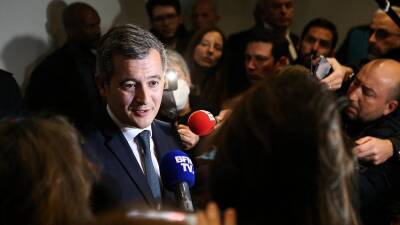 Глава МВД Франции приехал на Корсику после заявлений об автономии
