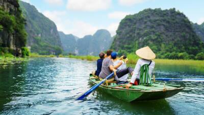 Вьетнам открылся для невакцинированных туристов