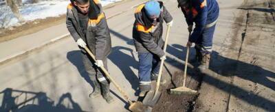 В Дмитровском округе до конца весны ликвидируют 244 ямы на дорогах