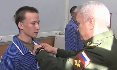 Награжден солдат из Карелии, которого ранили на Украине