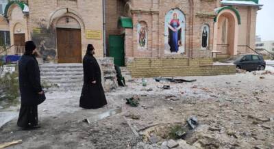 "Россияне идут против Бога!": В Северодонецке разрушают кафедральный собор; орки берут в плен проукраинских активистов