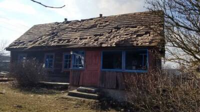 На Житомирщине оккупанты уничтожили хозяйственное здание и часть жилого дома
