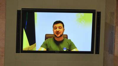 В Израиле ждут выступления Зеленского: здание кнессета стало телестудией