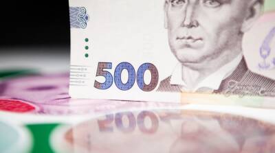 Государство будет гарантировать украинцам 100 процентов банковских депозитов – Зеленский
