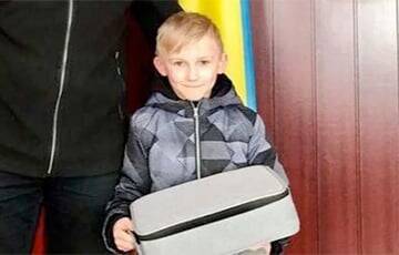 Мальчик из Сумской области отдал украинским военным свой дрон, о котором долго мечтал