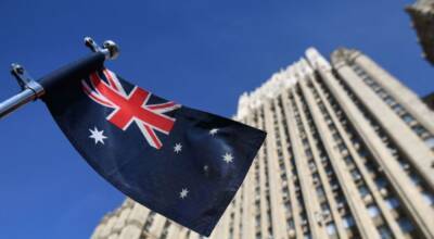 Австралия ввела очередной пакет антироссийских санкций: в список включены 11 банков и организаций рф