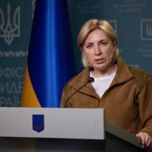Сегодня в Украине откроются 9 гуманитарных коридоров: список