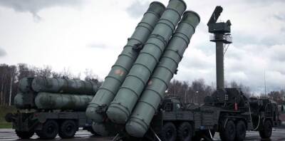 Лавров заявил, что россия не допустит передачи Украине систем С-300 и будет атаковать грузы