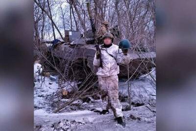 На Донбассе наши защитники подбили одну БМП врага и захватили другую | Новости и события Украины и мира, о политике, здоровье, спорте и интересных людях