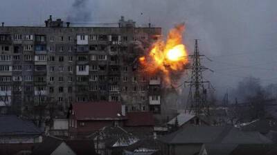Война в Украине, день 24-й: бои в центре Мариуполя, город в руинах