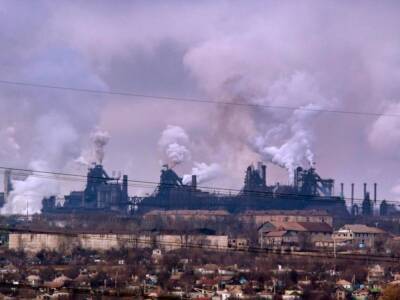 Сейчас идут бои за "Азовсталь", оккупанты фактически уничтожают крупнейший завод Европы – МВД
