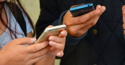 Украинцев предупреждают об опасной SMS-рассылке о "начислении 6500 гривень"