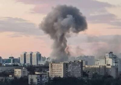 Российские оккупанты бомбили Киев новым видом оружия