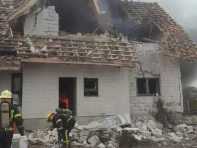 В Мелитополе в результате боевых действий разрушены десятки домов – мэр