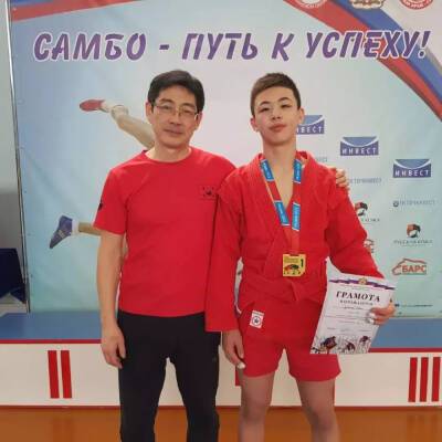 Сахалинец взял золото всероссийских соревнований по самбо