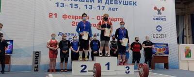 Дзержинские тяжелоатлетки стали рекордсменами России