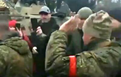 Выгнали из города: российские оккупанты сбежали из Конотопа с поднятыми руками