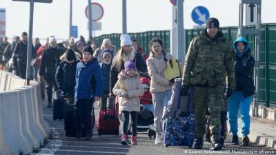 В Литве зарегистрированы более 600 украинских беженцев - данные МВД