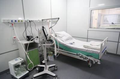 В Астраханской области уменьшено количество ковидных центров и госпиталей