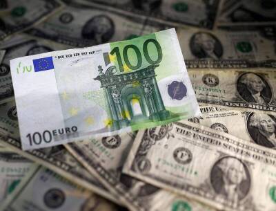 Банк России запретил вывод валюты нерезидентам из 43 стран