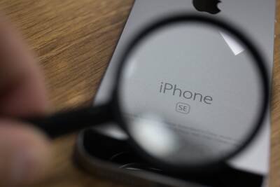Apple объявила о приостановке продаж своей продукции в России