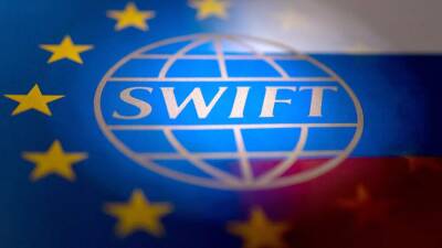 В ВТБ оценили последствия отключения от SWIFT
