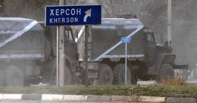 Минобороны РФ сообщает о захвате Херсона: Офис Зеленского — опровергает (фото, видео)