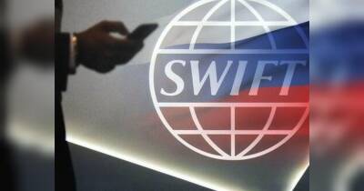 Євросоюз почав відключення від SWIFT російських банків: кого покарають насамперед