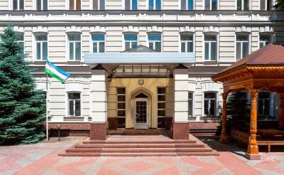 Узбекистан не намерен перебазировать свое посольство из Киева во Львов