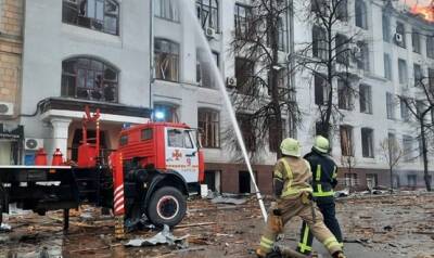 В Харькове разбирают завалы после очередного ракетного удара: сообщается о жертвах