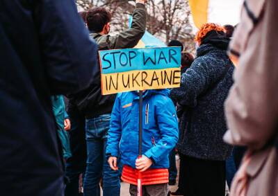 Как говорить с детьми о войне в Украине. В Чехии запустили сайт для учителей и родителей