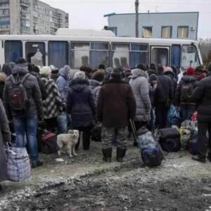 В Бердянске началась посадка в автобусы для эвакуации жителей Мариуполя