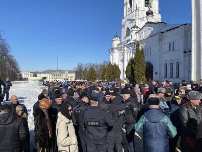 Потери рф в Украине впечатляют: За один день похоронили все руководство владимирского СОБРа