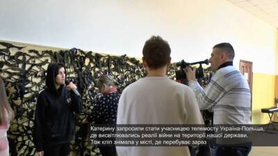 Солистка фолк-рок-группы Go_А сняла в Смиле Черкасской области видеоклип о работе волонтеров