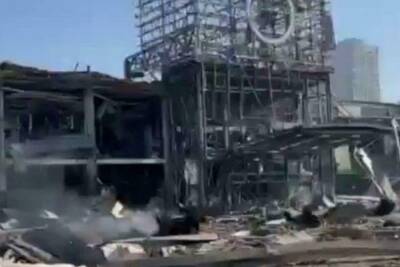 Россия разбомбила крупный торгово-развлекательный центр в центре Киева, убиты 8 человек