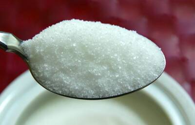 Минпромторг: спрос на сахар в России упал почти на 30%