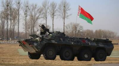 Беларусь заявила об отводе своих десантников от границы Украины