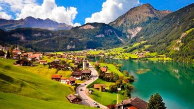 Швейцария арестовала роскошные апартаменты в Альпах раZZийского олигарха Авена